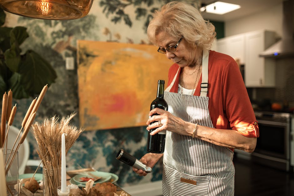 wie lange ist geöffneter wein im kühlschrank haltbar_2